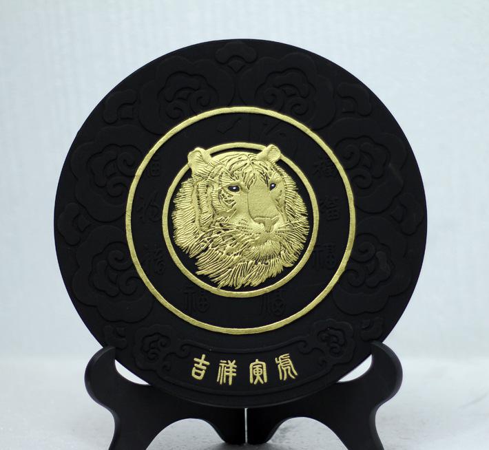 吉祥寅虎纳福，活性炭雕添彩——集净化、观赏与祝福于一身的环保工艺品